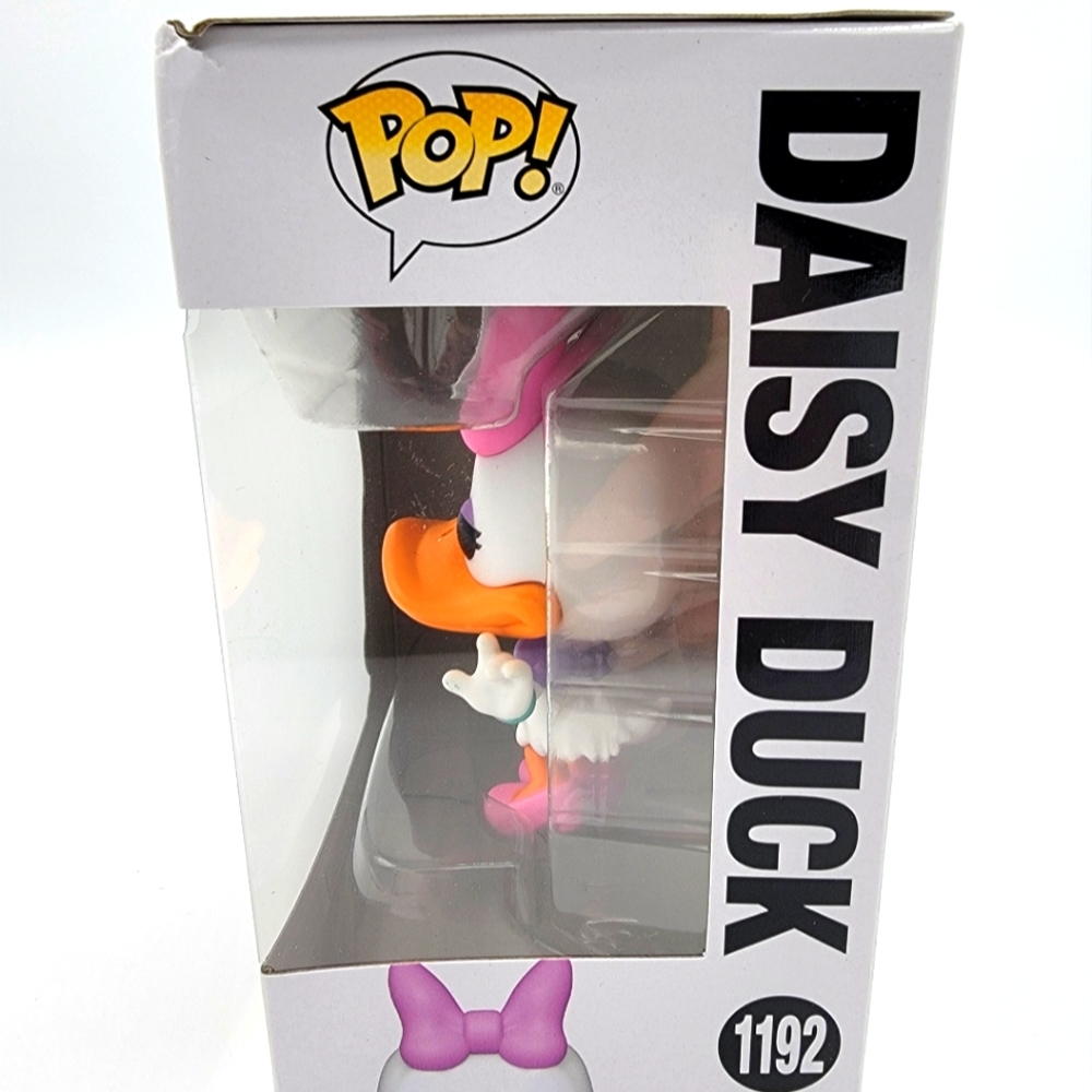 Funko Pop New Disney Mickey and Friends Daisy Duck Figurine #1192 - Picture 5 of 7